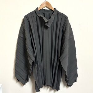 Issey Miyake Gray Pleated Shirt Jacket